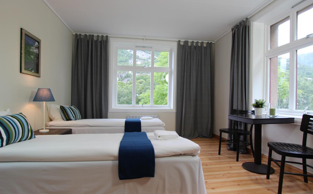 Slottet Apartments ทิสซิดัล ภายนอก รูปภาพ